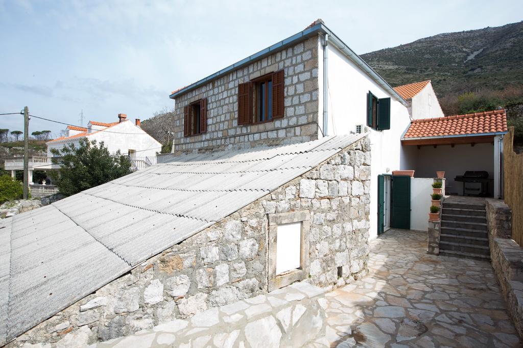 Sunset Villa 챠브타트 외부 사진