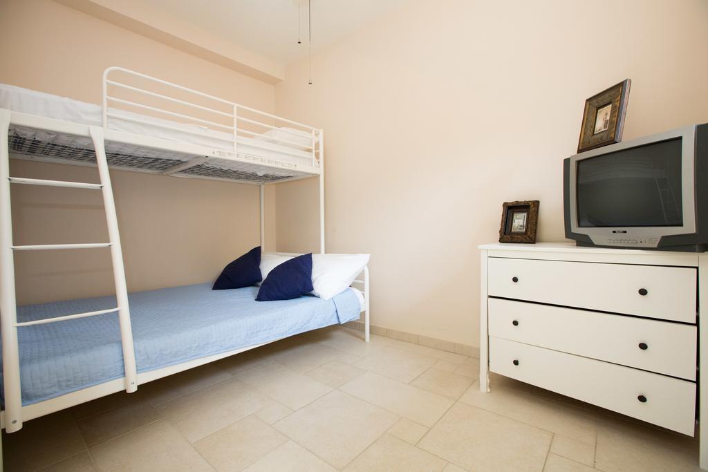 Sunset Villa 챠브타트 외부 사진