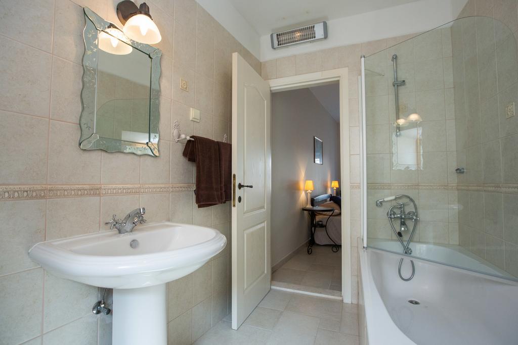 Sunset Villa 챠브타트 외부 사진