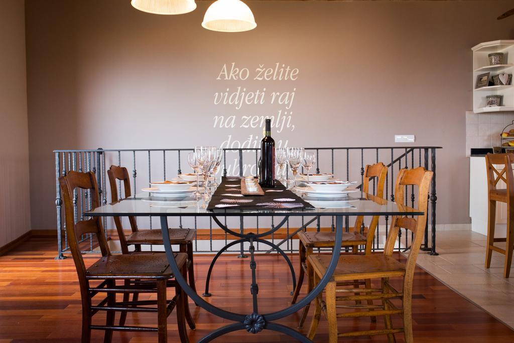 Sunset Villa 챠브타트 외부 사진