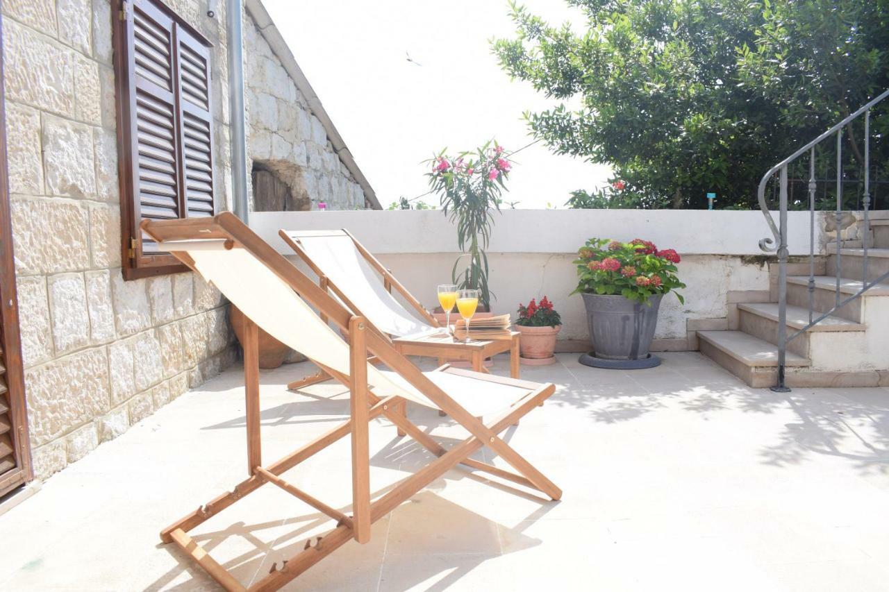 Sunset Villa 챠브타트 외부 사진