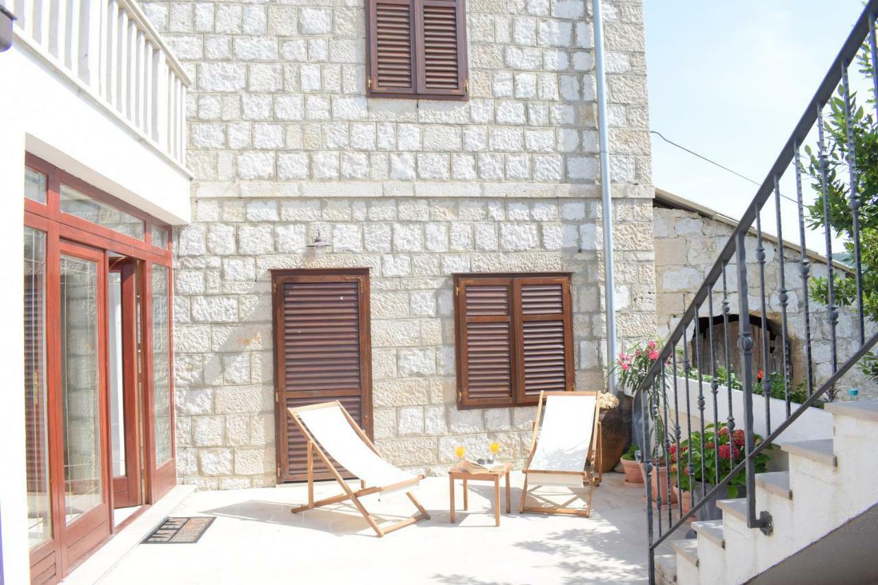 Sunset Villa 챠브타트 외부 사진